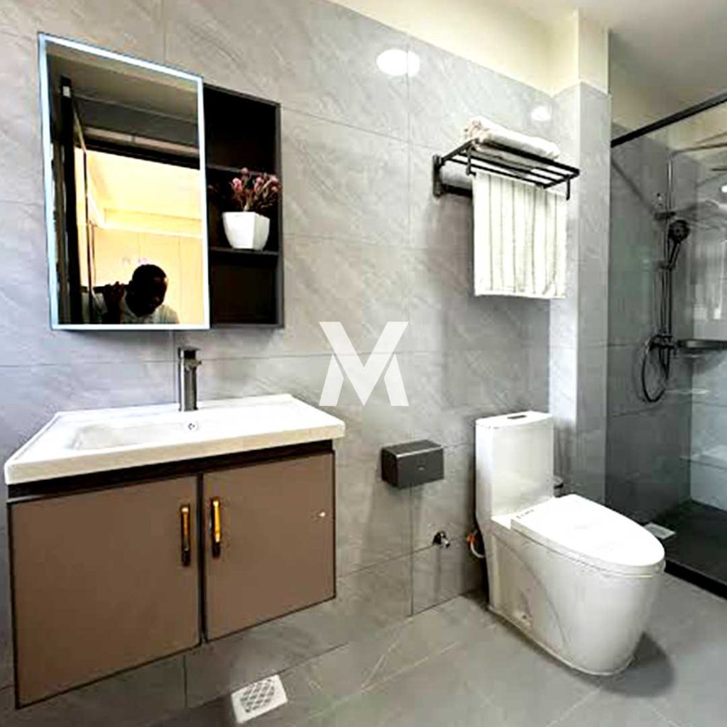 m-val-superwestbury-2